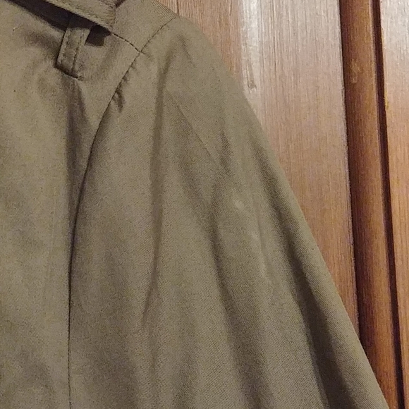 Army Green Jacket - Picture 7 of 7